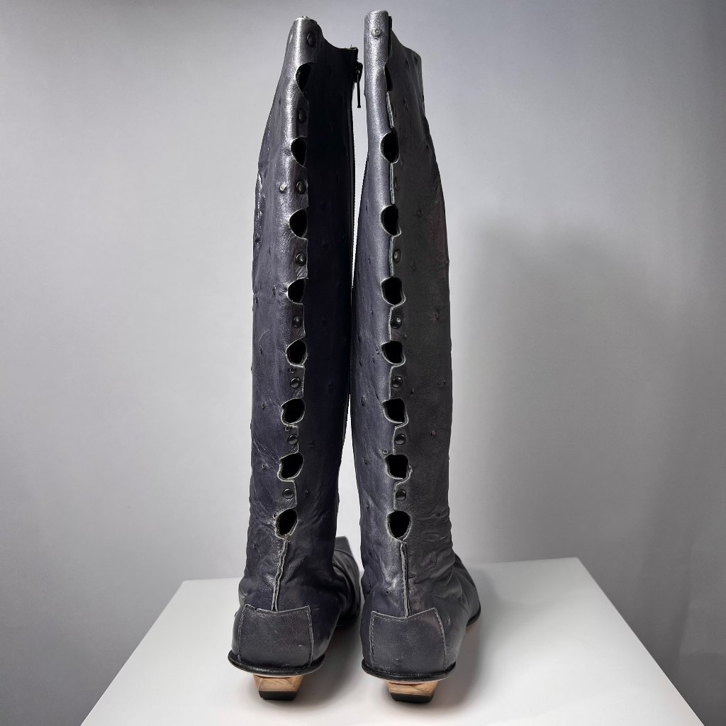 Cydwoq Metallic Gray Ostrich Knee-High/Circular Cut Out Square Toe Boots 38 Usa